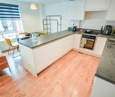 2 bedroom apartment to rent - Photo 5