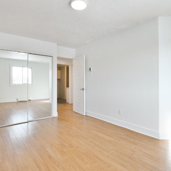 4 1/2 Saint-Bruno-de-Montarville Disponible MAINTENANT - Photo 1