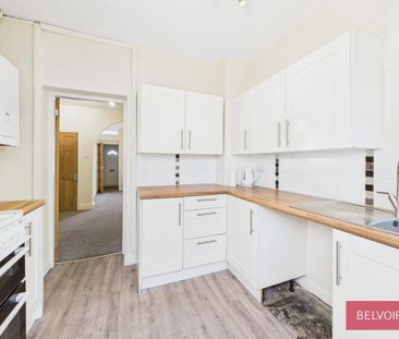 2 bedroom semi-detached house to rent - Photo 6