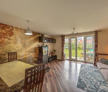 3 Bedroom House - Semi-Detached - Photo 4