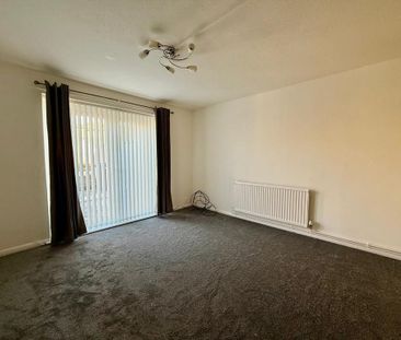 2 bedroom ground floor maisonette to rent - Photo 1