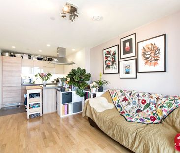 Harmony Place Greenwich SE8 - Photo 1