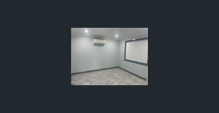 2 Bedroom Granny House at Wiley Park !!!!!!!!!!!!!!!! - Photo 2