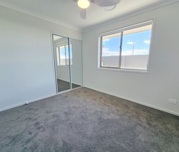 BRAND NEW PREMIUM DUPLEX - Photo 6