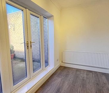 3 bedroom terraced house to rent - Photo 4