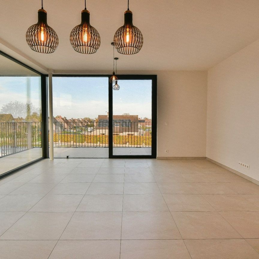 Nieuwbouwappartement met twee slaapkamers aan het kanaal van Oudenburg - Photo 1