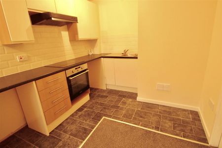 Southend Terrace, Sheriff Hill, Gateshead - Photo 5