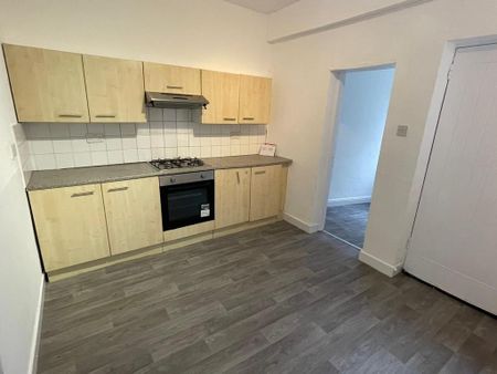 2 bedroom terraced house to rent - Photo 5