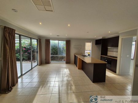 17 Rosling Lane, 3175, Dandenong Vic - Photo 2