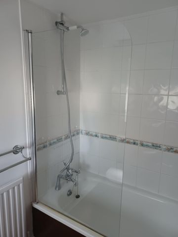 Small One Bedroom Property To Rent In Carterton - Photo 5