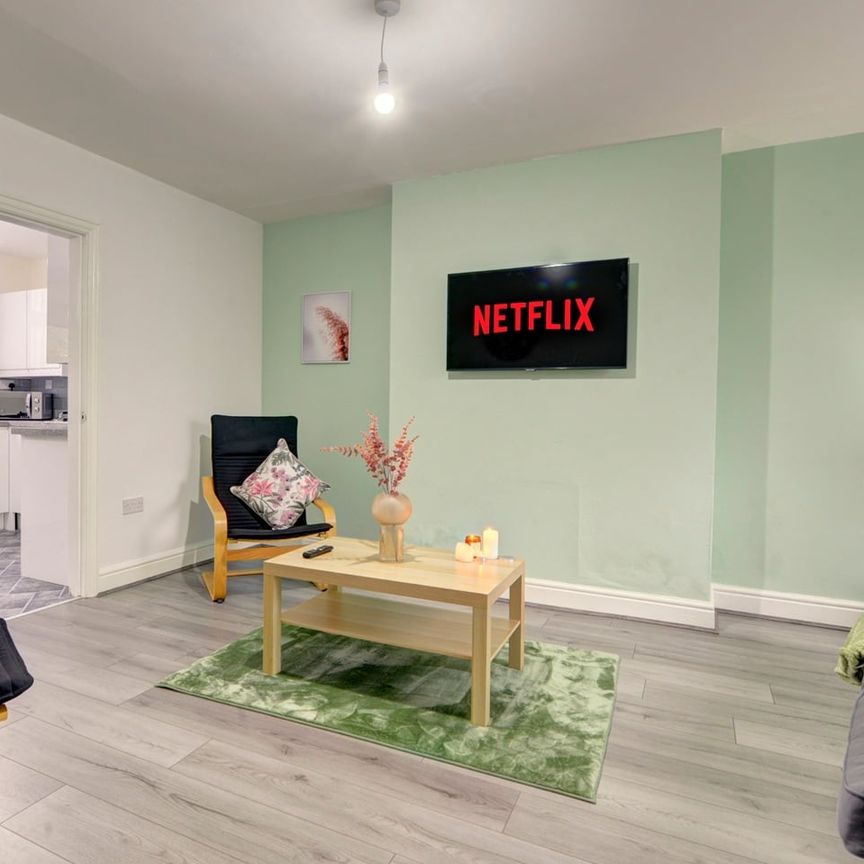 3 Bed Terraced House, Tomson Ave, CV6 - Photo 1