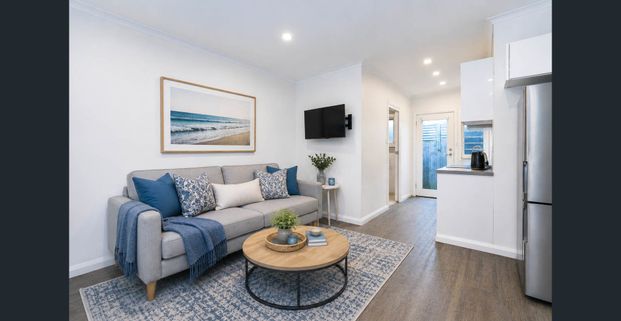 PRIVATE MODERN GRANNY FLAT - Photo 1