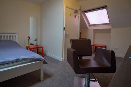 5 bedroom house share to rent - Photo 4