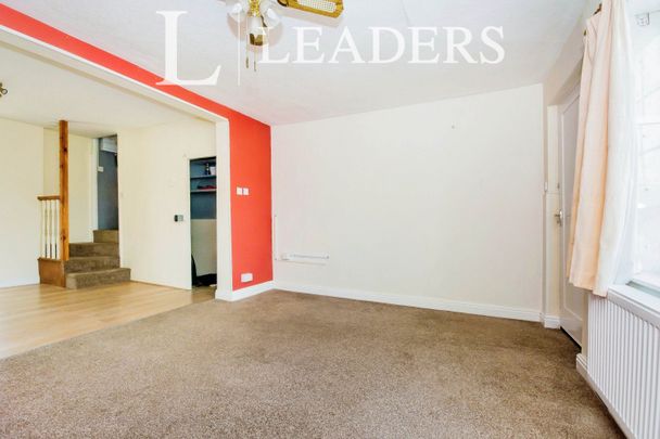 2 bedroom cottage to rent Mill Lane, LN10 - Photo 1