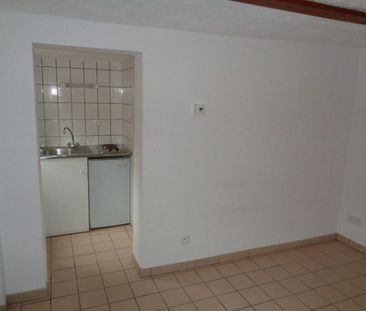 Appartement - SCHILTIGHEIM - 14m² - 1 chambre - Photo 1