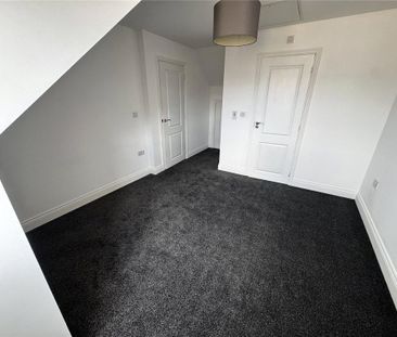 3 bedroom semi-detached house to rent - Photo 1