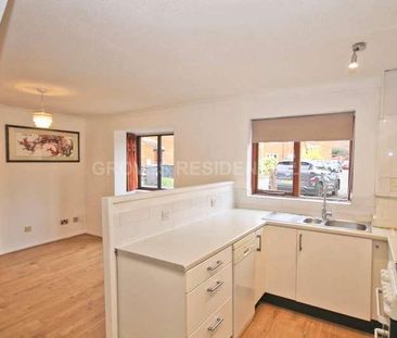 Virginia Close, New Malden, KT3 - Photo 6