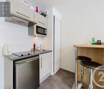 Location Appartement 1 pièce 22m² TROYES 10000 - Photo 2