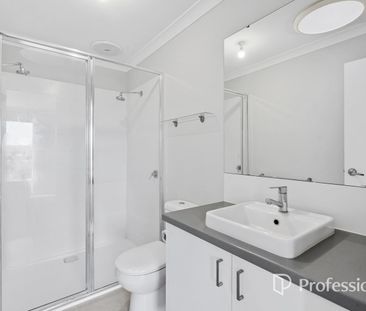 Modern Two-Storey Home in the Heart of Brabham - Photo 2