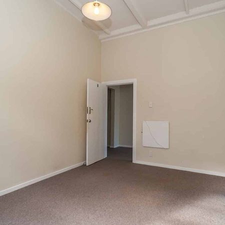 Single Room - Photo 4