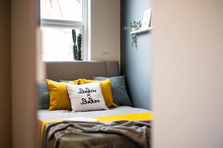 Park Street - Photo 2