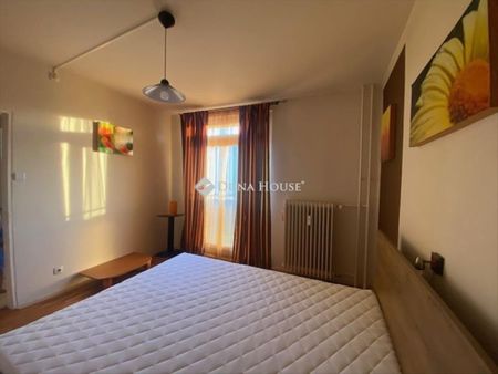 Kiadó jó állapotú panel lakás - Pécs - Fotó 4