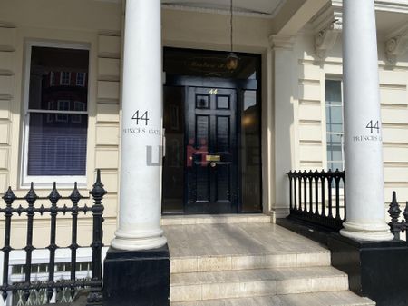 Princes Gate （Whole Property) Room 1 - Photo 2