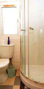 Warden Avenue, Rayners Lane, HA2 - Photo 4