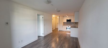 For Lease - 2481 Taunton Road Unit# 462, Oakville, Ontario - Photo 2