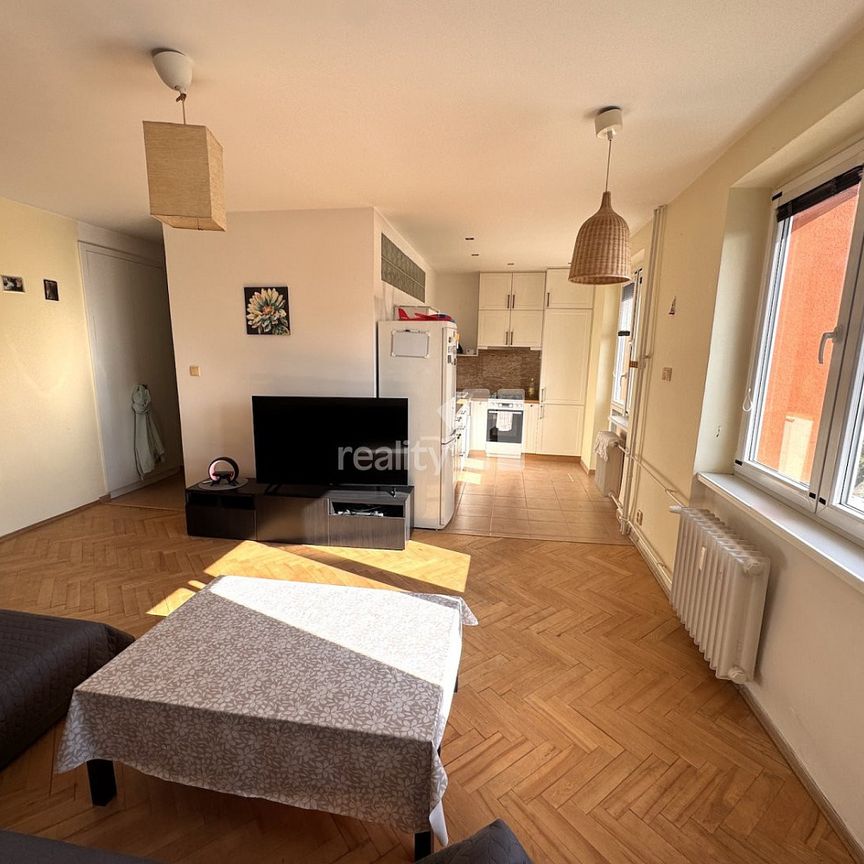 Pronájem bytu 2+kk 55 m² - Photo 1