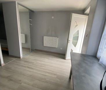 Location Appartement 1 pièce 16m² - Photo 1
