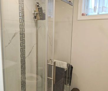 8 Grace Crescent #Basement - Photo 5