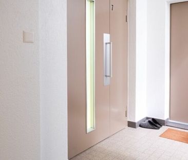 Beautiful 3.5-room apartment with enclosed balcony! - Photo 1