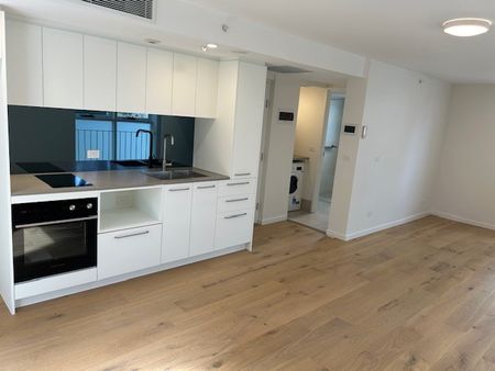 302/355 Northbourne Avenue, Lyneham ACT 2602 - Apartment For Rent - $430 | Domain - Photo 4