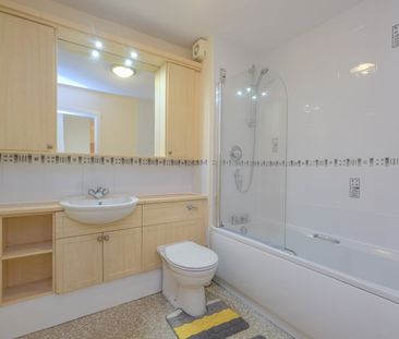 2 Bed Flat, Links Road, AB24 - Photo 2