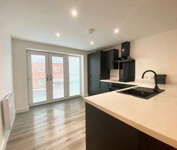 2 bedroom apartment - Photo 5