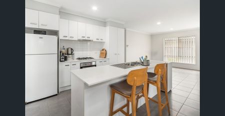 Comfort and Lifestyle in Sandhurst - Photo 3