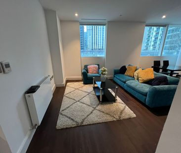 1 Bed Flat, Laker Court, E14 - Photo 2