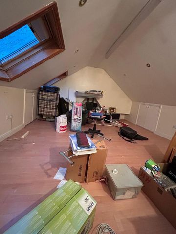 4 bedroom terraced house to rent - Photo 3