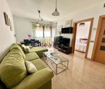 Alquiler de piso en Calle Victoria de los Ángeles - Photo 1