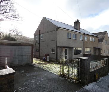 Rhydfadog Estate, Deiniolen, Caernarfon, LL55 - Photo 3