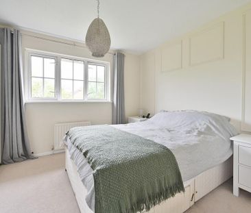 2 bedroom semi-detached house to rent - Photo 5