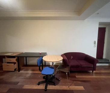 Fully Furnished Lovely One Bedroom Studio for Lease! - Photo 3