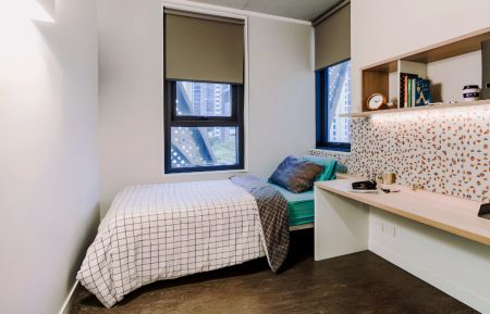 Double Room in 5-Bed Apartment - Photo 3