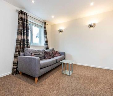 South Eighth Street, Milton Keynes, Buckinghamshire, MK9 - Photo 3