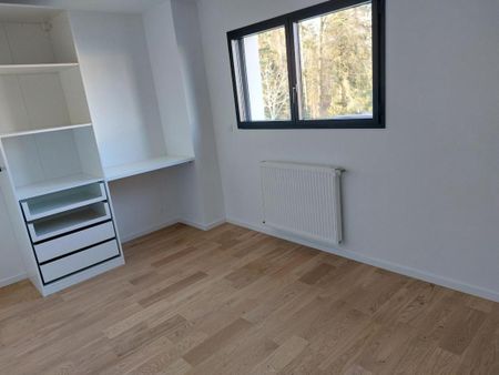 Maison T5 à louer Le Rheu - 130 m² - Photo 4