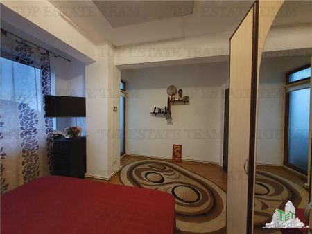 Apartament 2 camere si curte interioara Compozitori - Photo 4