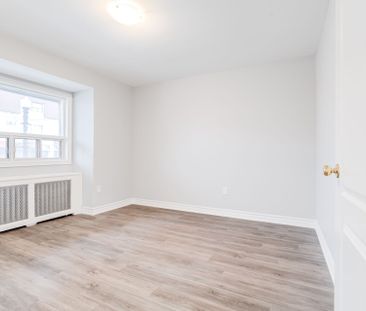 For Lease - 384 Oakwood Avenue Unit# Main, Toronto, Ontario - Photo 4
