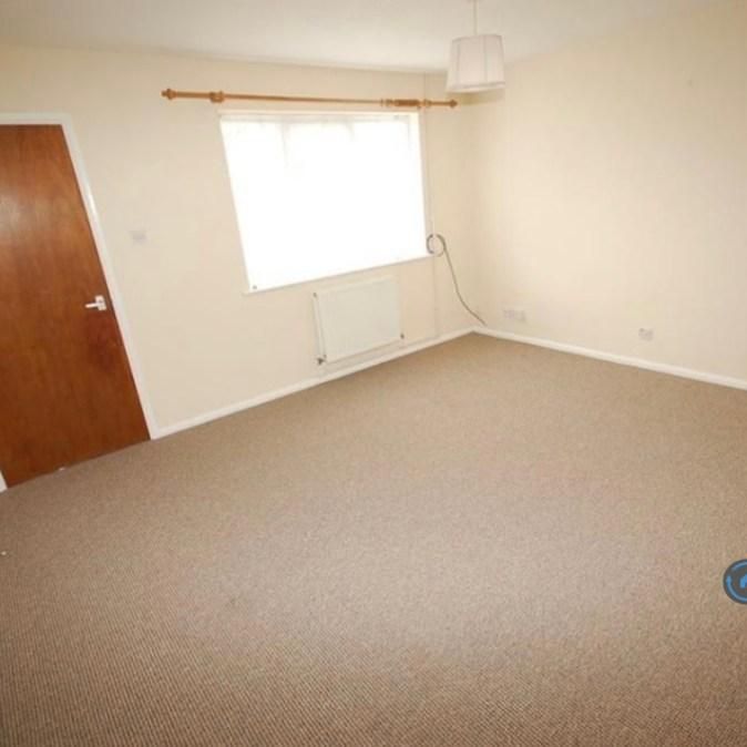 2 bedroom bungalow to rent - Photo 1