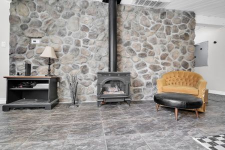 For Lease - 23992 Denfield Road, Middlesex Centre, Ontario - Photo 5